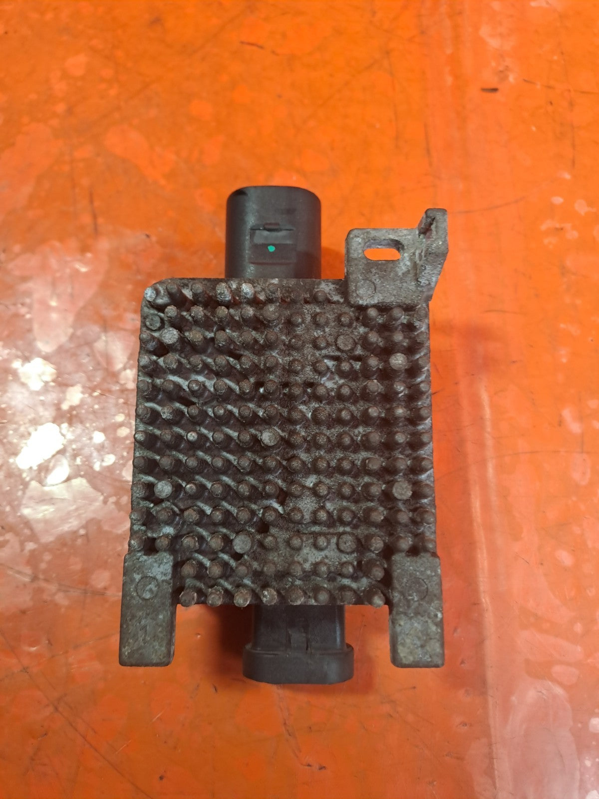✅BMW F22 218D SPORT 2.0 DIESEL 2015 RADIATOR COOLING FAN RELAY 7608410 Warranty - Image 2