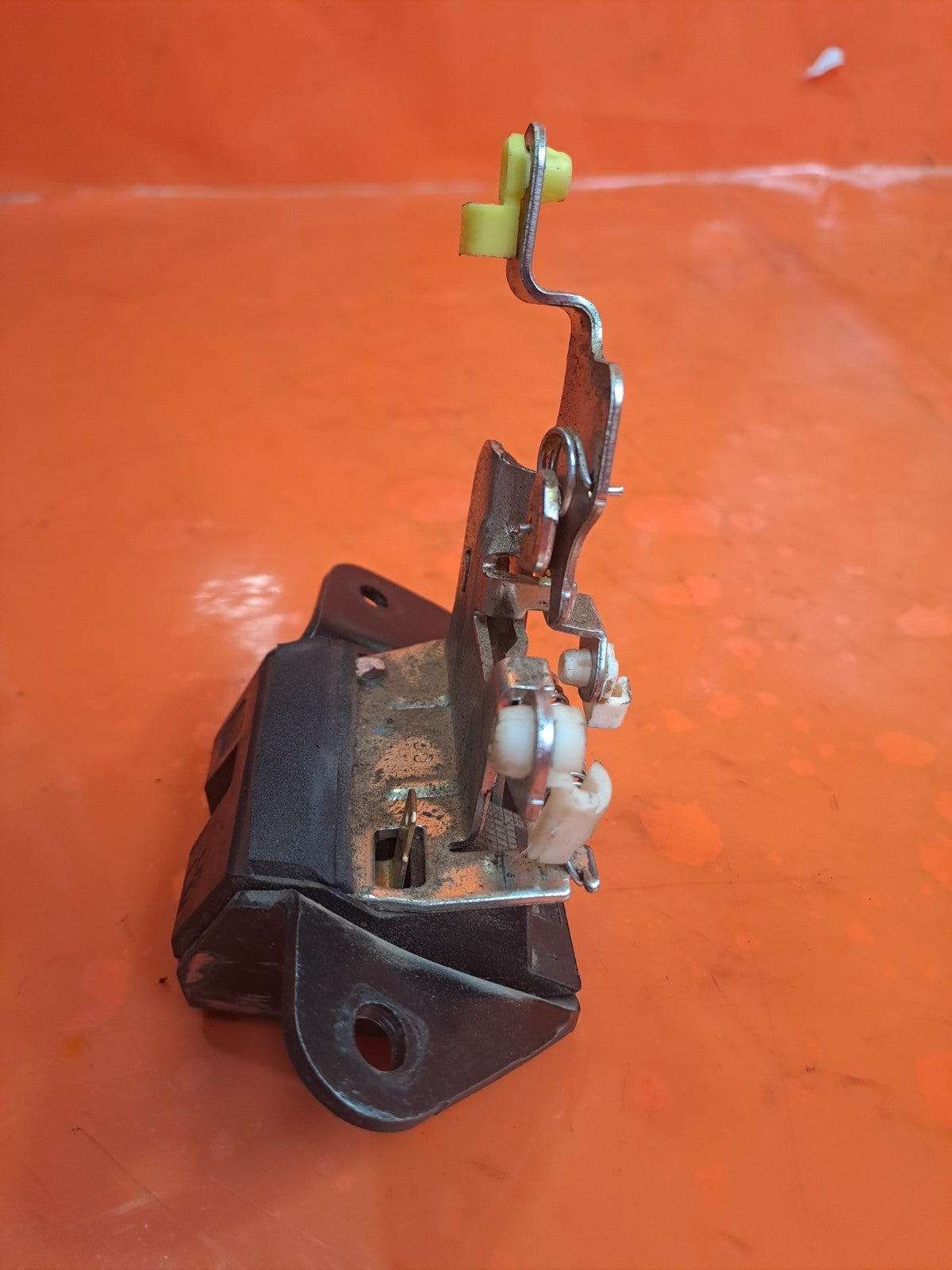 ✅2017 SSANGYONG RODIUS TURISMO 2.2D TAILGATE BOOT LOCK + WARRANTY A286 - Image 11