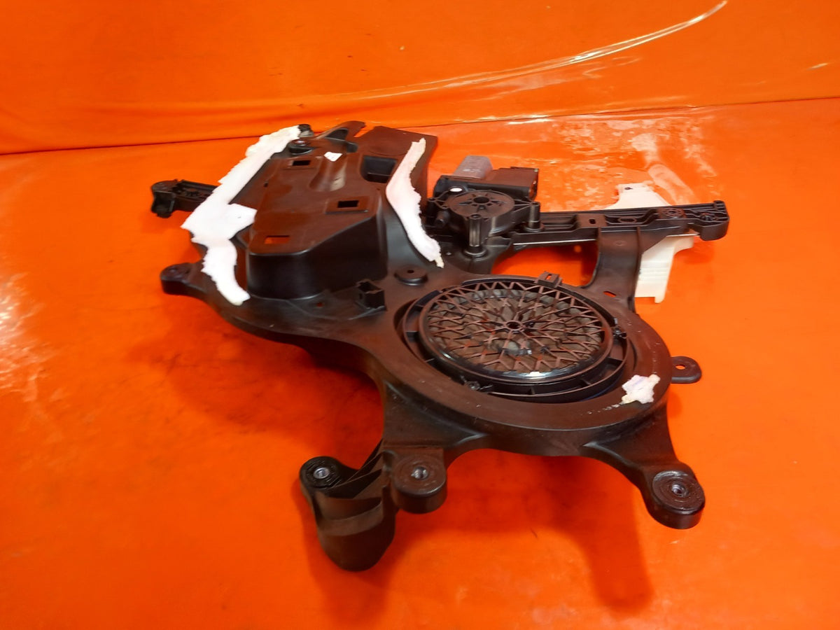 2022 Peugeot Partner K9 Front Right Window Motor Regulator 9840175780 A419 - Image 9