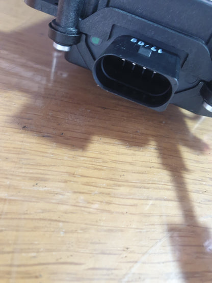 ebay-src:https://i.ebayimg.com/00/s/mtywmfgxmjaw/z/g1yaaoswugtmznvj/$_57.jpg