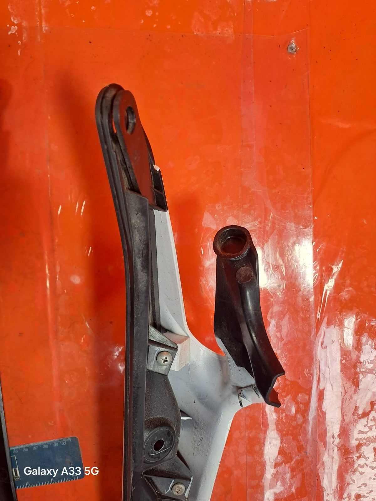 ✅KTM 125 Duke Petrol 2019 Seat Cowl Lower Trim Plastic Cover Pair JP181005 A135 - Image 9