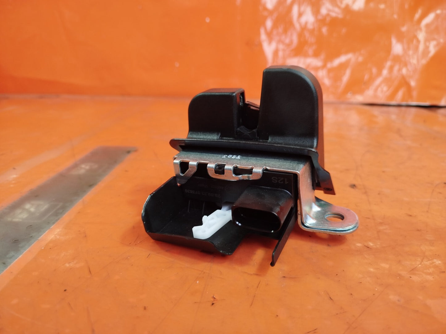 ✅CUPRA BORN V2 Ev 2023 TAILGATE BOOT LOCK Warranty A272 - Image 4
