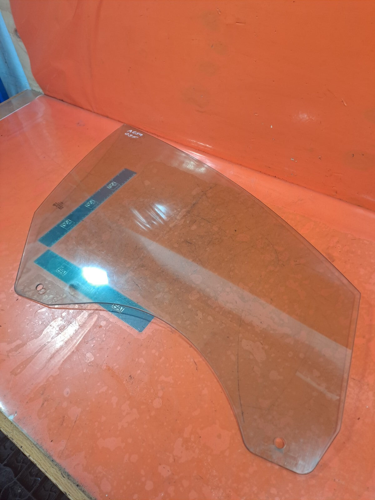 ✅FORD MONDEO TITANIUM MK5 2.0 DIESEL 2016 FRONT RIGHT DOOR WINDOW GLASS Warranty - Image 3