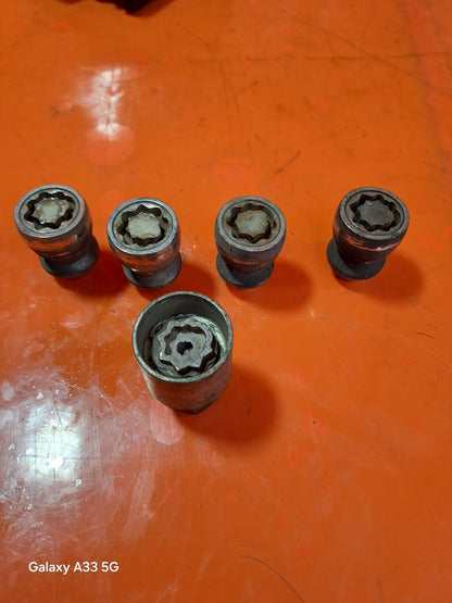✅KIA SPORTAGE 4 1.7 DIESEL 2014 LOCKING WHEEL NUTS Warranty A287 - Image 6