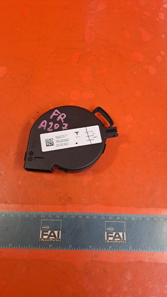 ✅TESLA Model 3 Long 2024 FRONT RIGHT SEAT BACK BLOWER 1699953-00-C A207 - Image 2