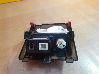 ✅2019 Lexus NX 300H Center Console AUX Jack & USB Switch 86190-11010 A146 - Image 11