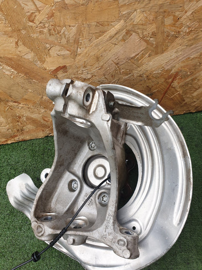 BMW Z4 G29 sDrive20i 2.0 PETROL 2023 FRONT LEFT WHEEL HUB SPINDLE 6871337 621654 - Image 7
