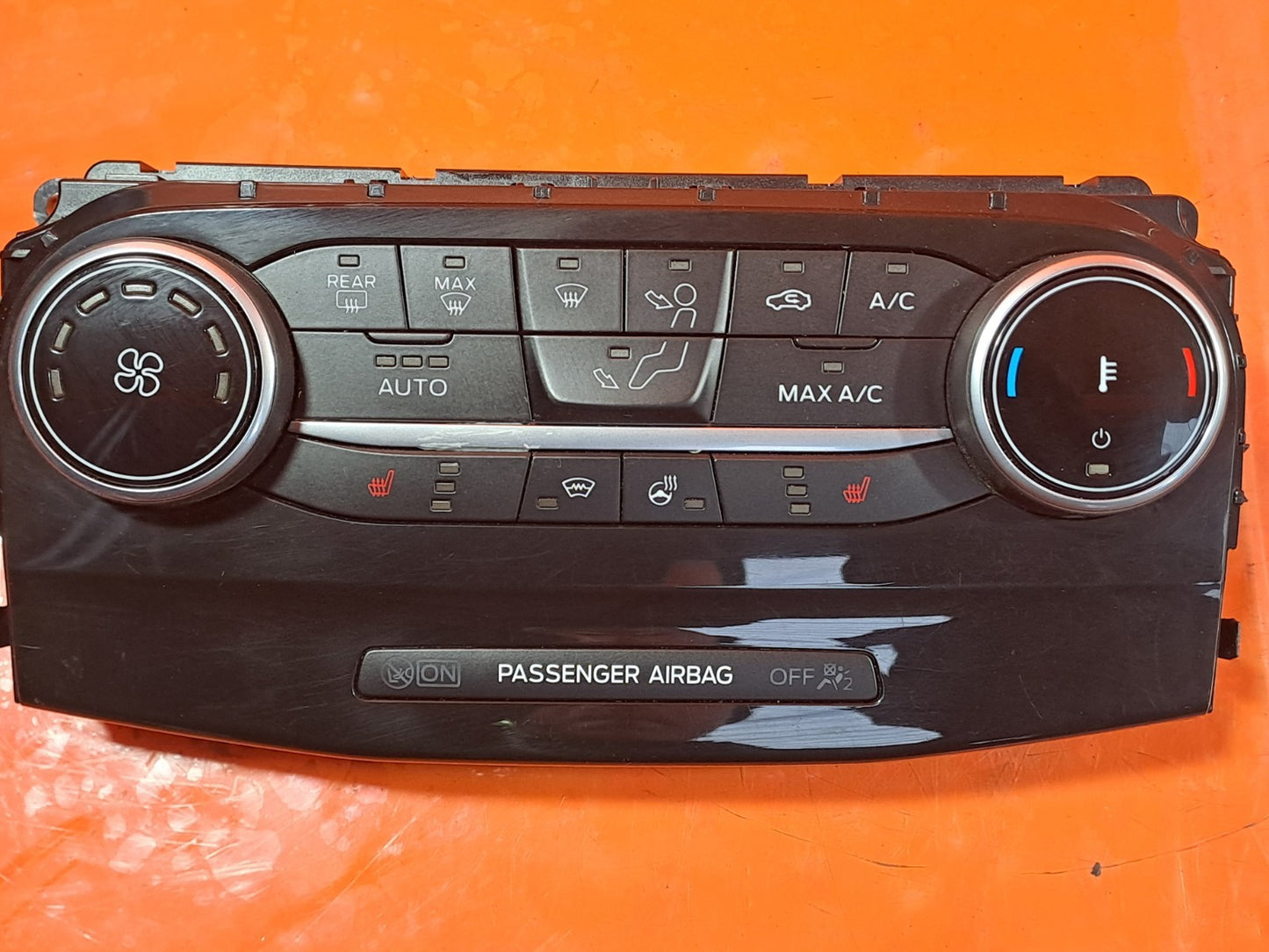 ebay-src:https://i.ebayimg.com/00/s/mtiwmfgxnjaw/z/k6oaaesw1q5pbmi-/$_57.jpg
