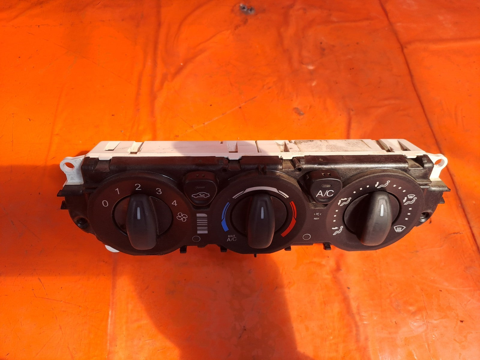 ✅2016 Ford Transit Custom Heater Climate Control Switch Panel BM5T-18549 A373 - Image 4