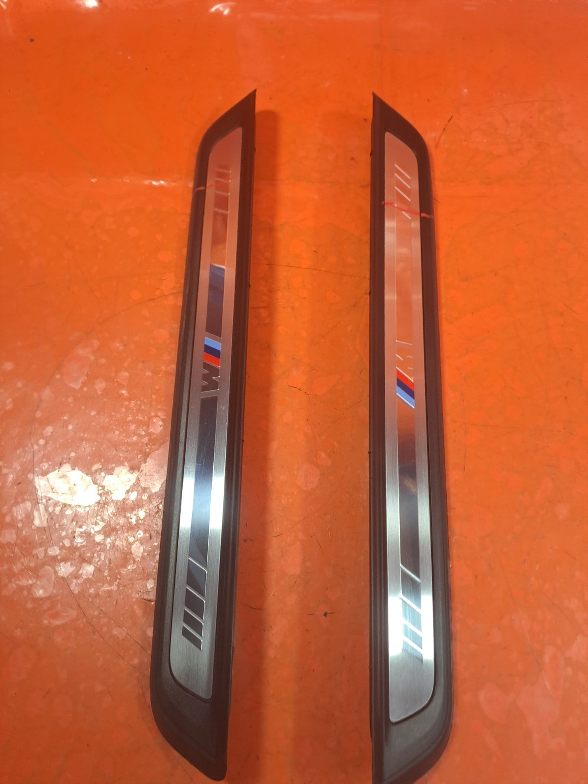 ✅2021 BMW 3 SERIES G20 M SPORT FRONT DOOR SILL COVER TRIMS PAIR 8079739 A357 - Image 2