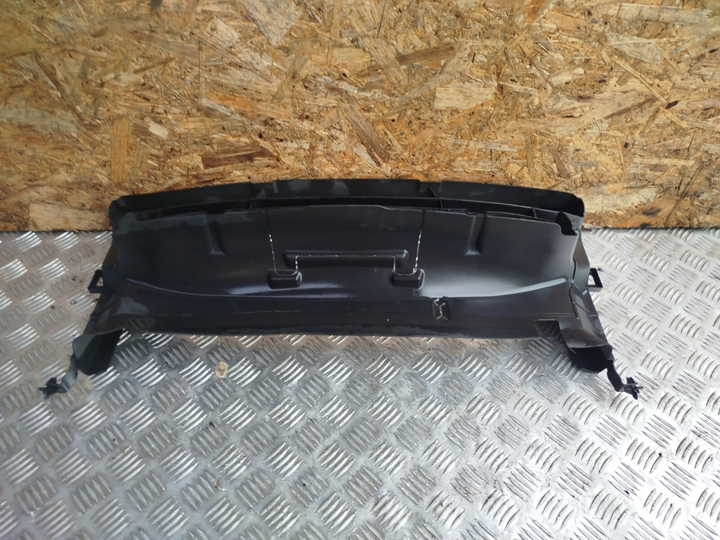 ✅BMW F20 116D URBAN 2.0 DIESEL 2012 RADIATOR AIR DUCT GUIDE PANEL 7255414 A270 - Image 1