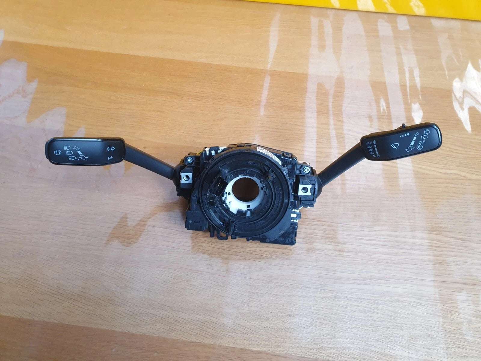 ebay-src:https://i.ebayimg.com/00/s/mtiwmfgxnjaw/z/dkcaaeswcvrqddwk/$_57.jpg