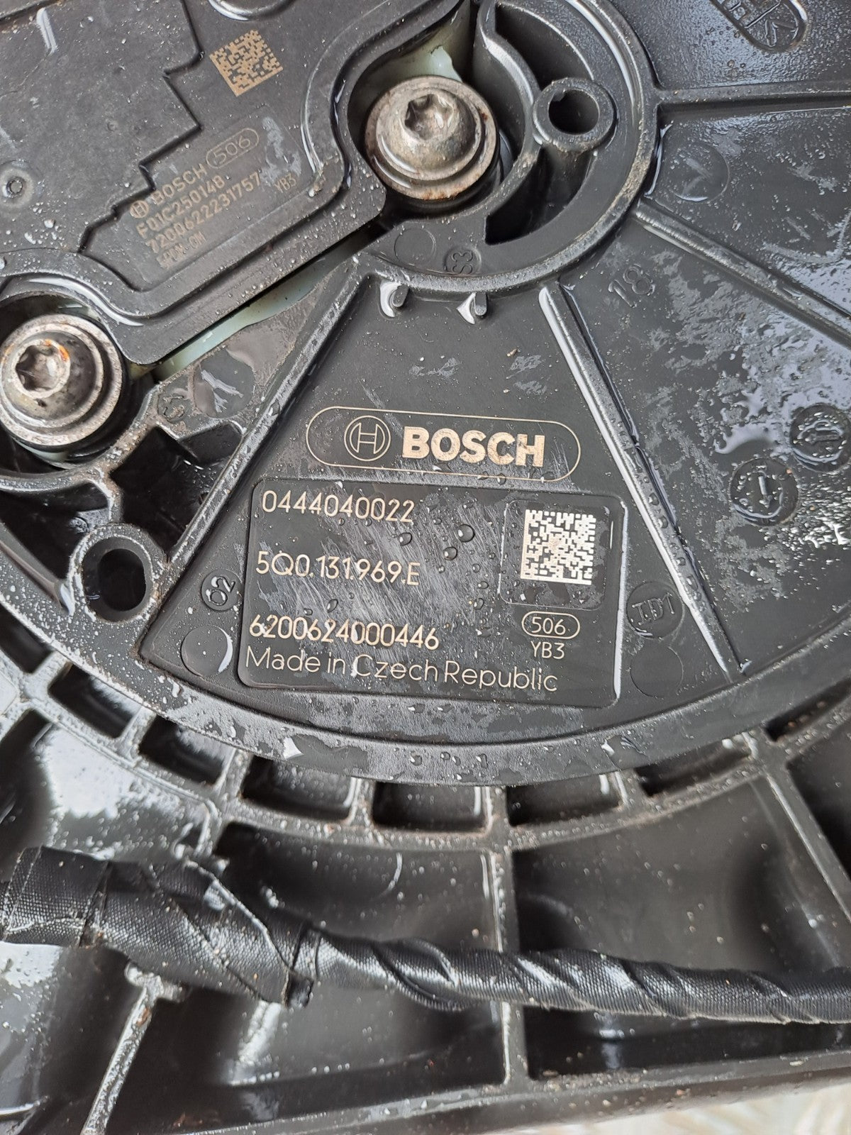 ebay-src:https://i.ebayimg.com/00/s/mtywmfgxmjaw/z/royaaeswfrxpi56c/$_57.jpg