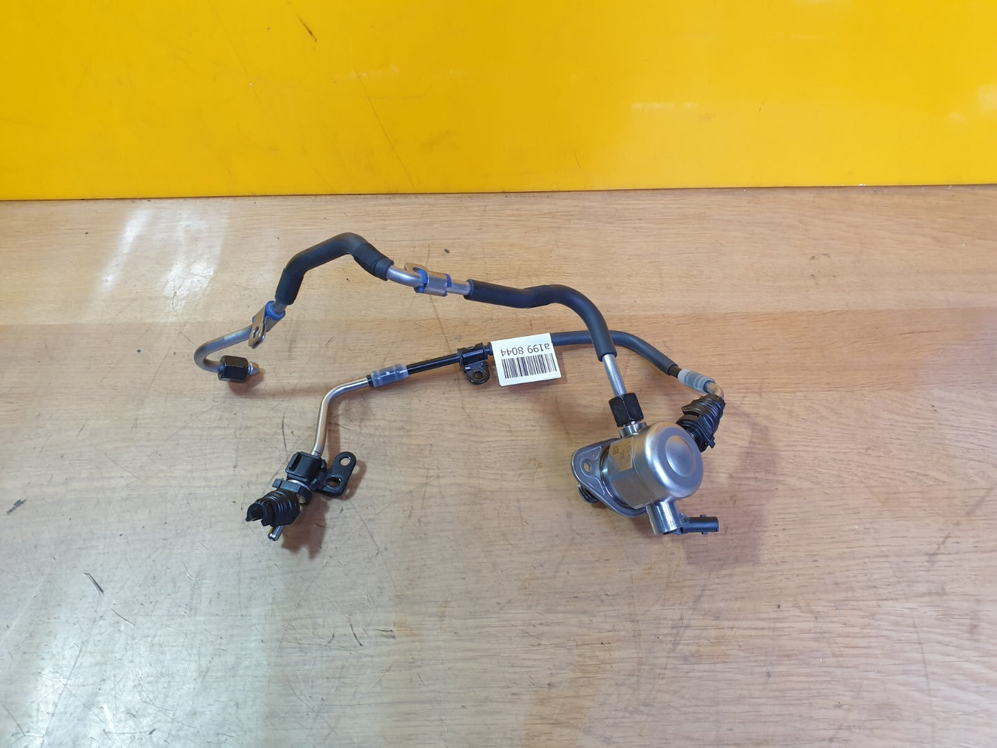 ebay-src:https://i.ebayimg.com/00/s/mtiwmfgxnjaw/z/~1waaoswvtzmmlhn/$_57.jpg