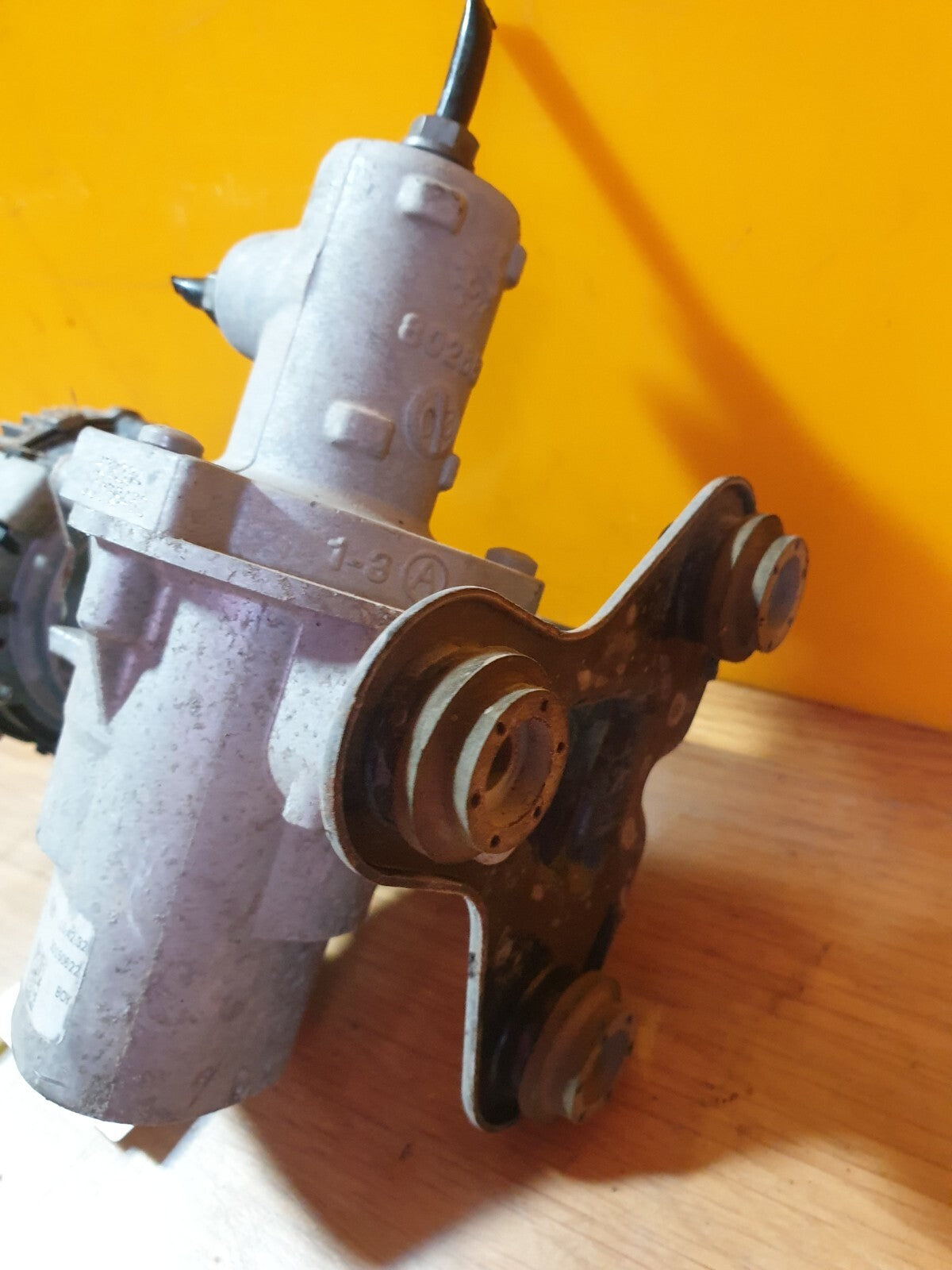 ebay-src:https://i.ebayimg.com/00/s/mtywmfgxmjaw/z/ehwaaosw-qnmo5eg/$_57.jpg