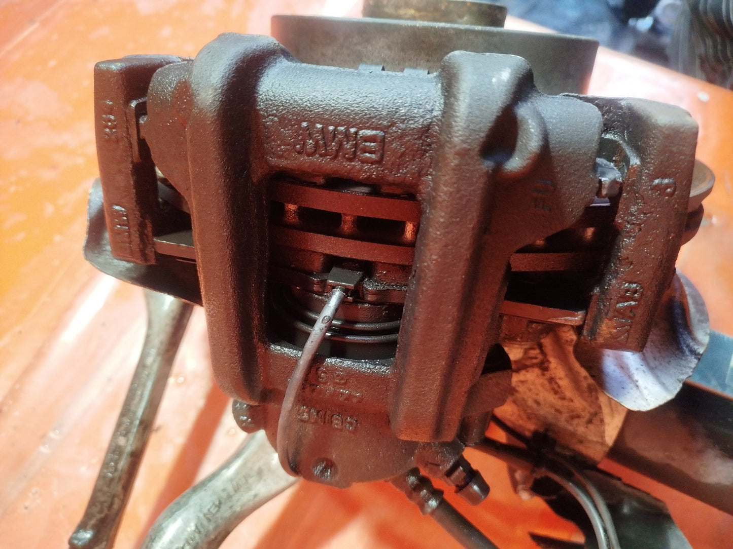 ✅BMW F23 218D 2.0 DIESEL 2019 FRONT LEFT SUSPENSION LEG HUB 6873738 6792285 A344 - Image 9
