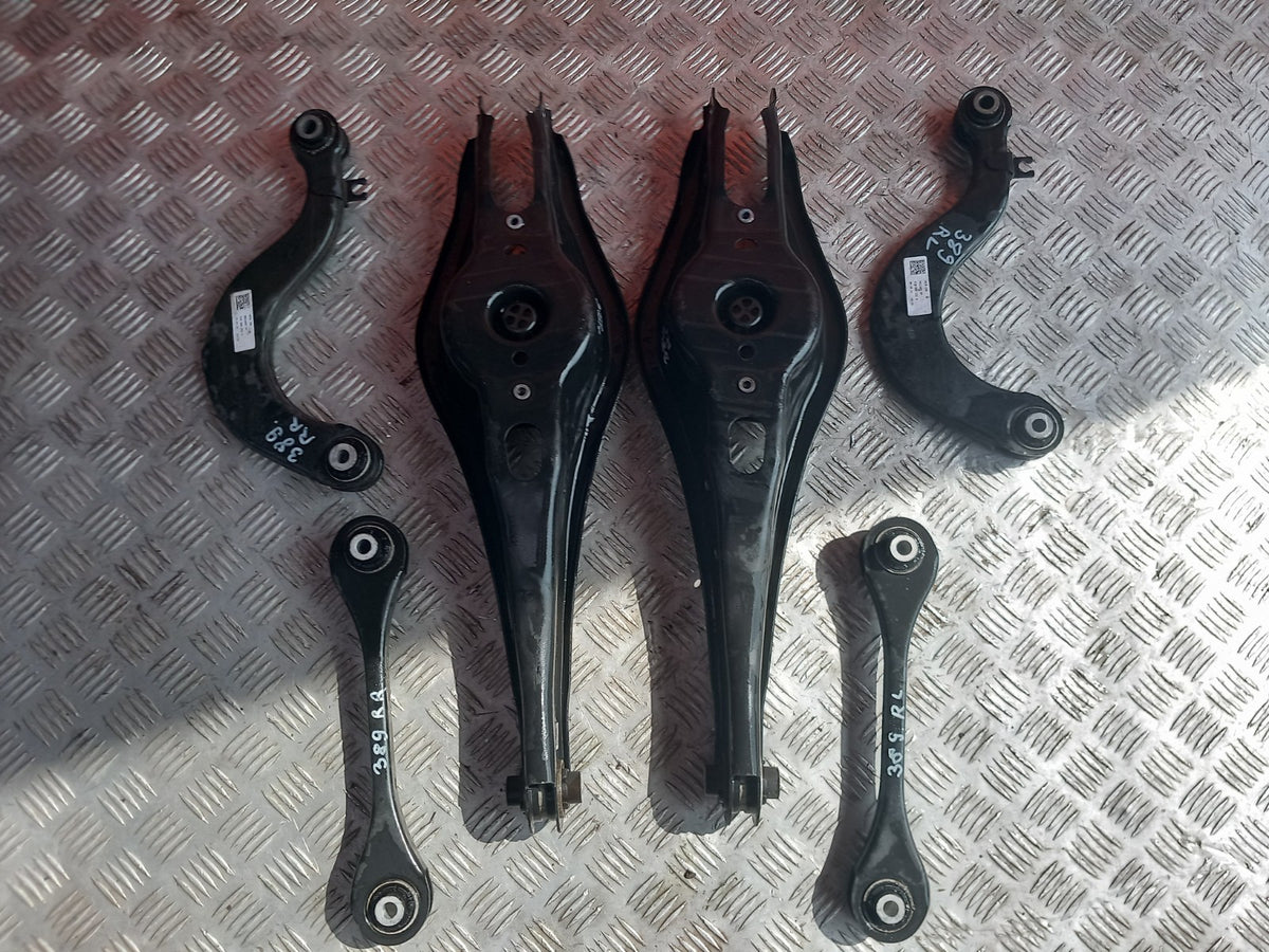 ebay-src:https://i.ebayimg.com/00/s/mtiwmfgxnjaw/z/jrsaaesw5grqhbvs/$_57.jpg