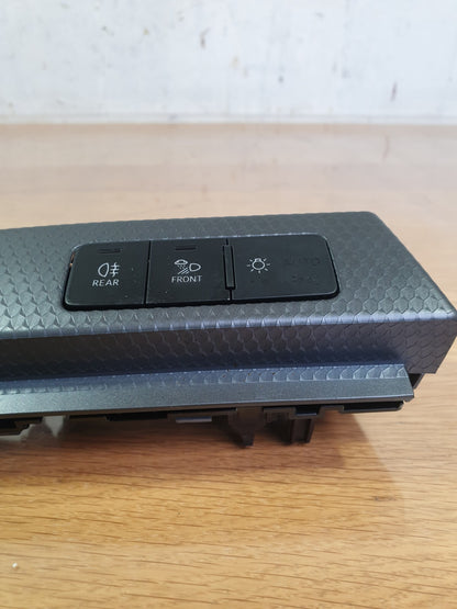 ✅2020 AUDI A1 SPORT 1.0P FOG LIGHT SWITCHES TRIM 82C853189 + WARRANTY A203 - Image 7