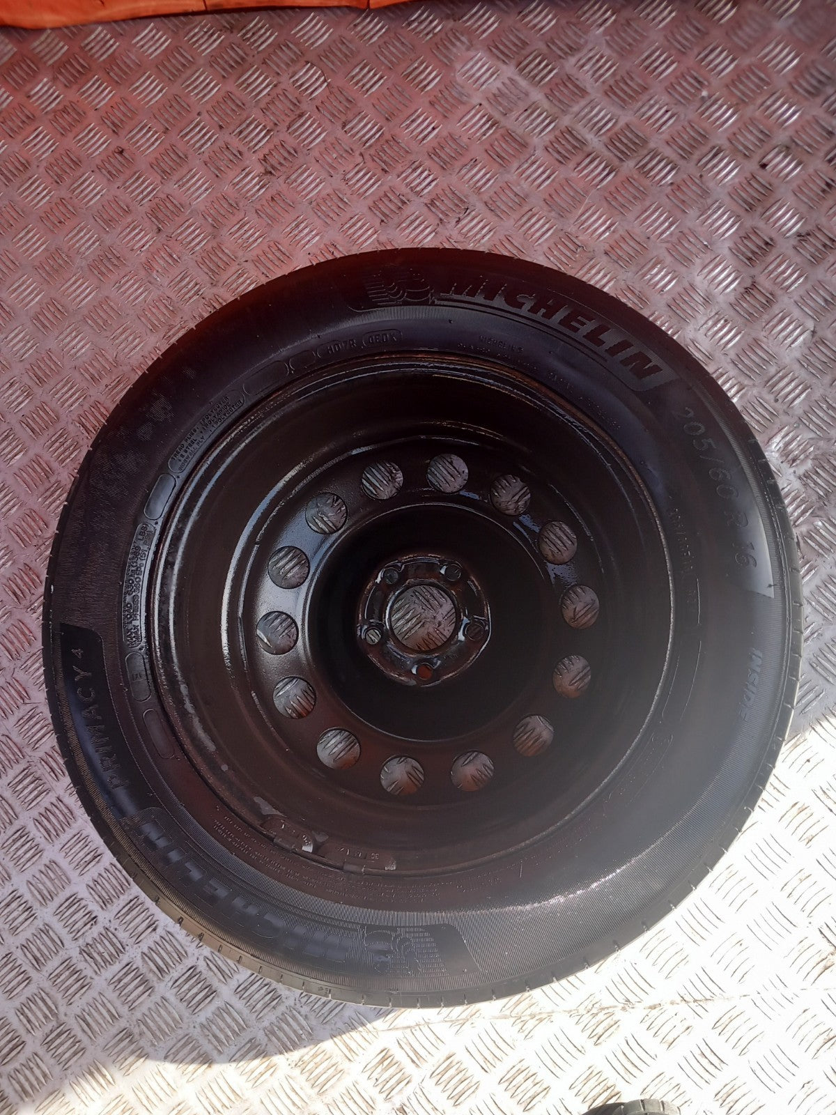 Vauxhall Combo MK4 1.5 Diesel 2020 Alloy Wheel with Tyre 205/60 R16 3,77 mm A414 - Image 2