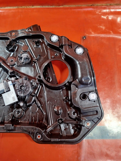 ebay-src:https://i.ebayimg.com/00/s/mtywmfgxmjaw/z/p1iaaeswpwrpxnit/$_57.jpg
