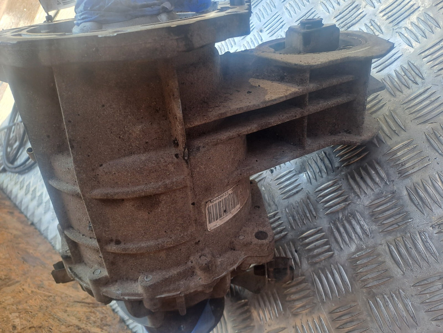 Land Rover Range L322 2005 4.4 Petrol Gearbox TransferCase XH423L572AA IAB000033 - Image 6
