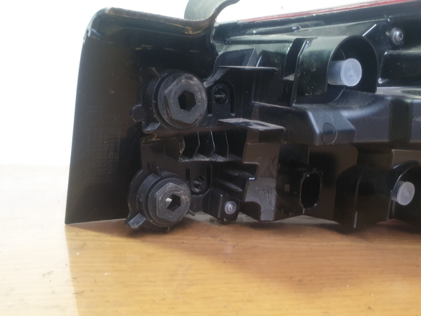 ebay-src:https://i.ebayimg.com/00/s/mtiwmfgxnjaw/z/m3eaaoswe~jmt23f/$_57.jpg