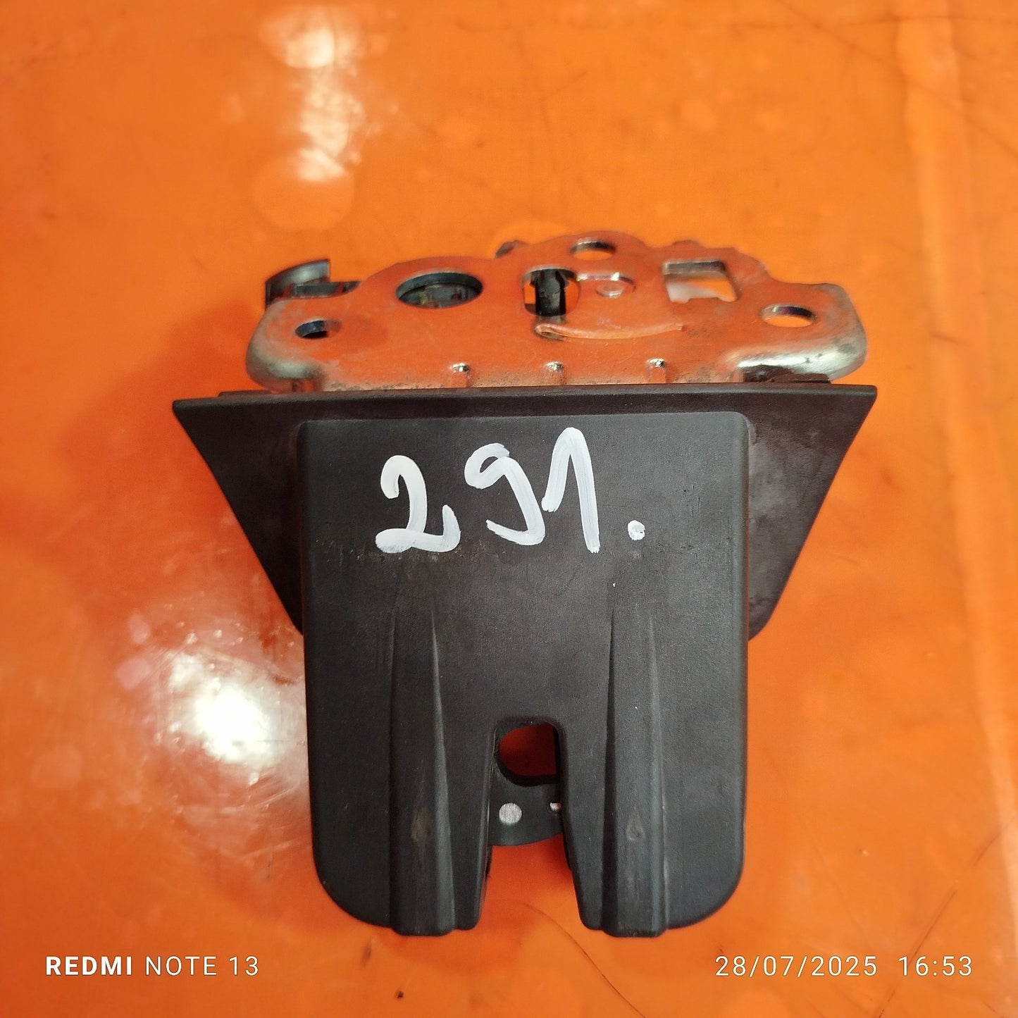 ✅AUDI Q5 S LINE 2.0 DIESEL 2012 TAILGATE BOOT LOCK 8R0827505 Warranty A291 - Image 1