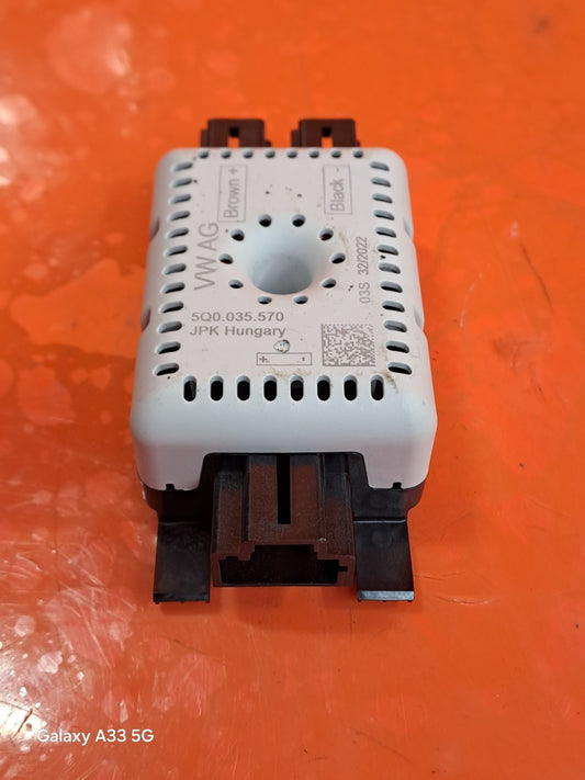 ✅2023 CUPRA FORMENTOR AERIAL ANTENNA AMPLIFIER MODULE 5Q0035570 + WARRANTY A336 - Image 1