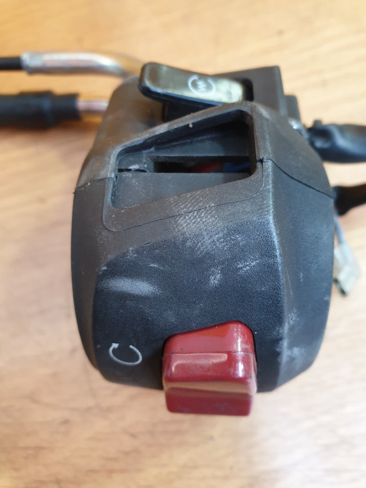 ✅2020 Yamaha YZF R125 Petrol Right Hand Switch Gear + Warranty A124 - Image 2