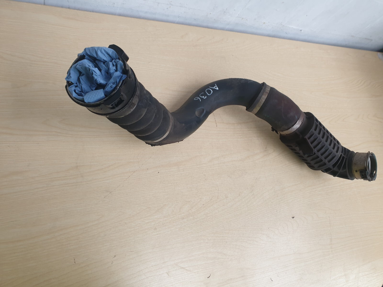 BMW F46 216D 1.5 DIESEL 2018 INTERCOOLER HOSE PIPE MGW00383CT - Image 5