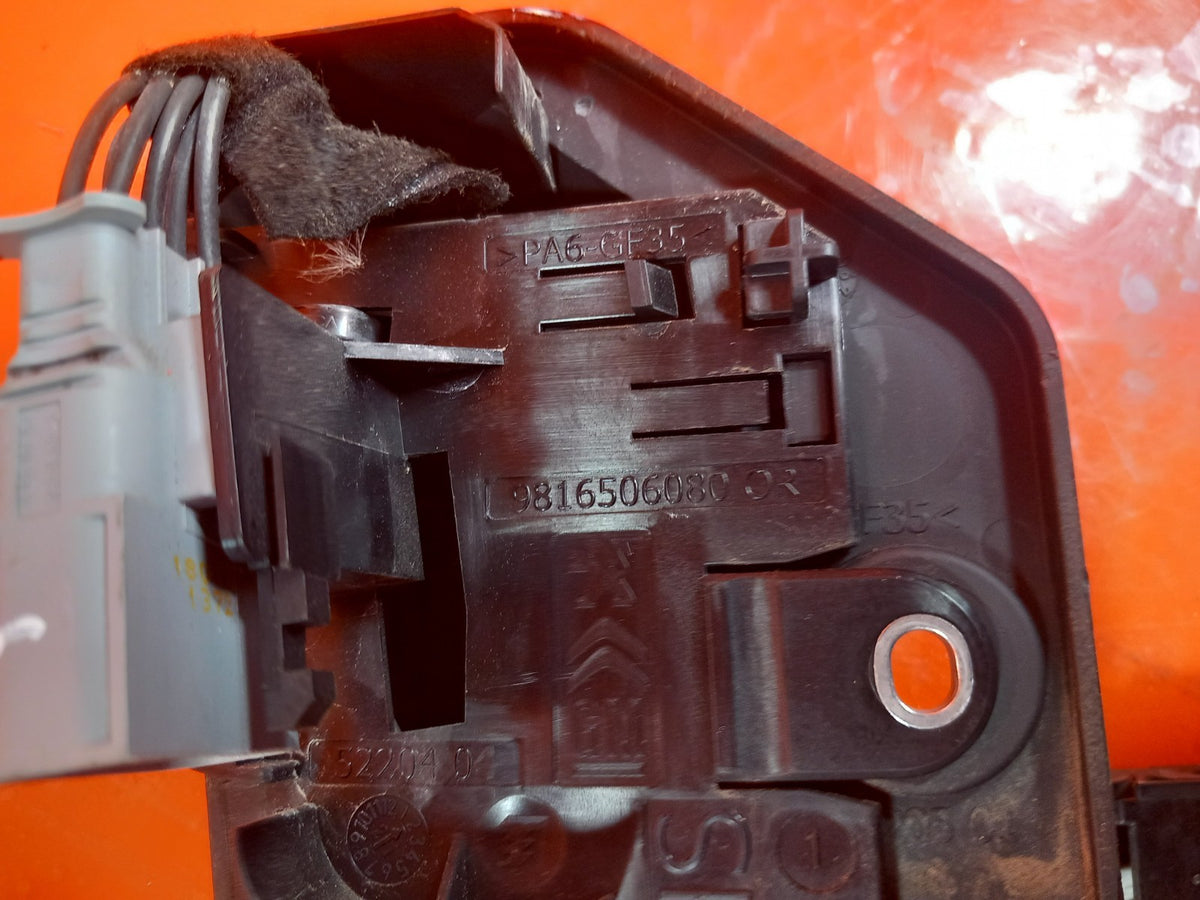 Citroen Berlingo 650 1.5 Diesel 2021 Left Sliding Door Lower Cable Track A415 - Image 9