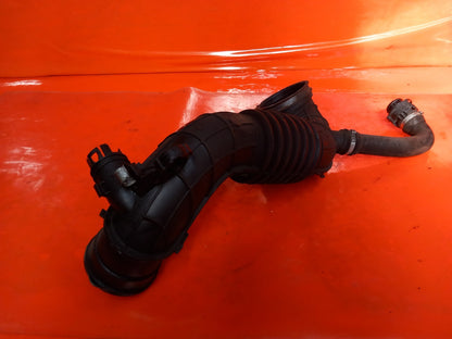 2013 BMW 3 Series F30 Diesel Air Intake Pipe Hose 58650910 Warranty A395 - Image 4