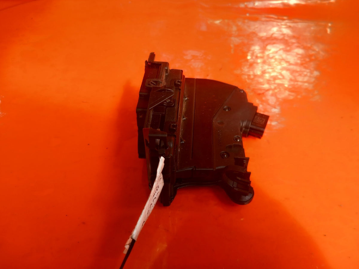 Renault Trafic MK3 1.6 Diesel 2015 Front Right Door Lock 805021444R A250 - Image 4