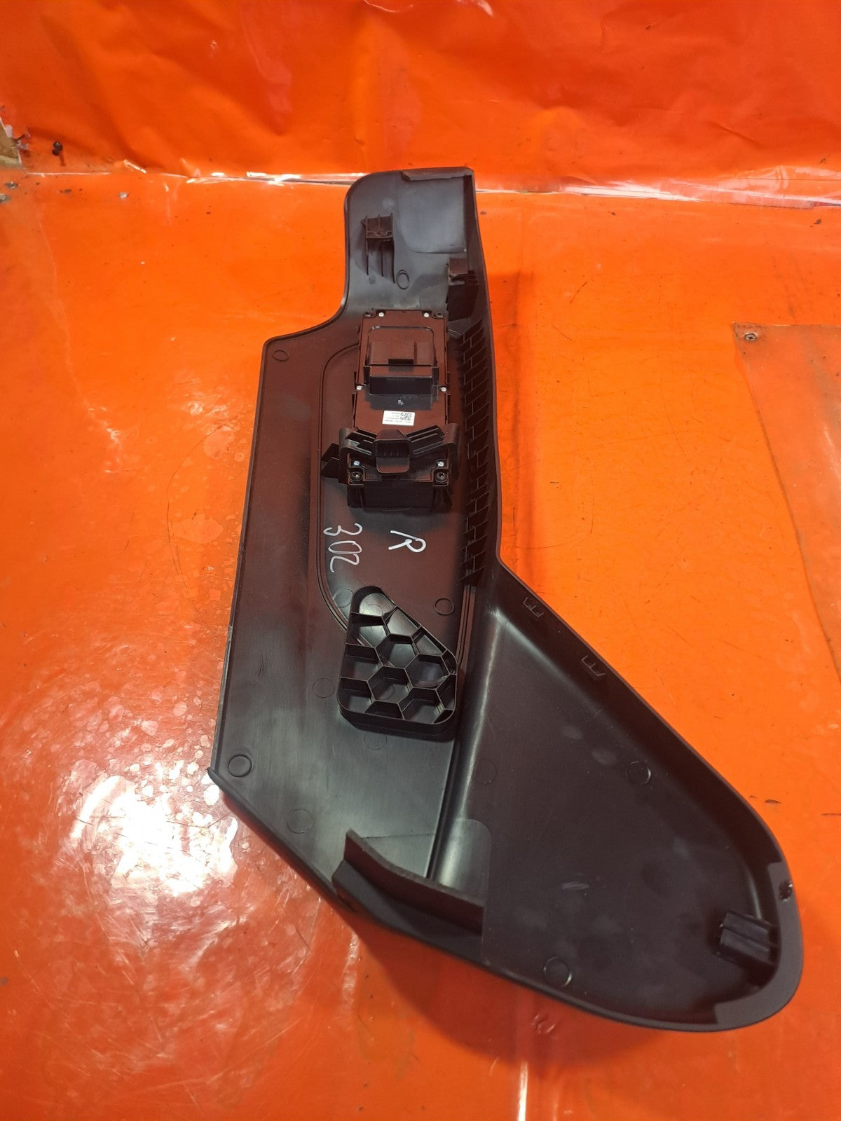 ✅FORD KUGA St-LINE 1.5 PETROL 2024 FRONT RIGHT SEAT CONTROL SWITCH NX7T14A701AA - Image 5