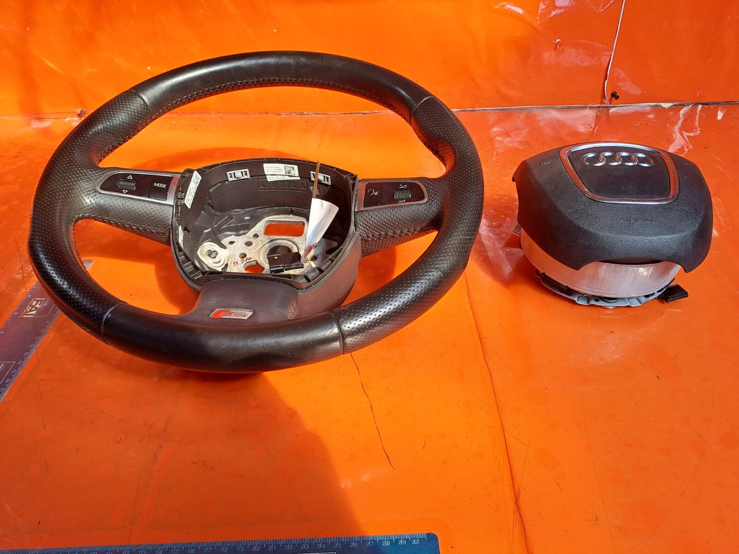 ✅Audi A5 S Line 2010 2.0 Petrol MULTI FUNCTION STEERING WHEEL 8K0880201G A223 - Image 3
