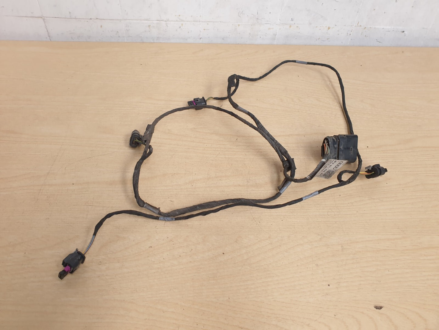 2019 AUDI A6 S LINE REAR BUMPER PARKING WIRE WIRING HARNESS 4K5971104AK A040 - Image 4