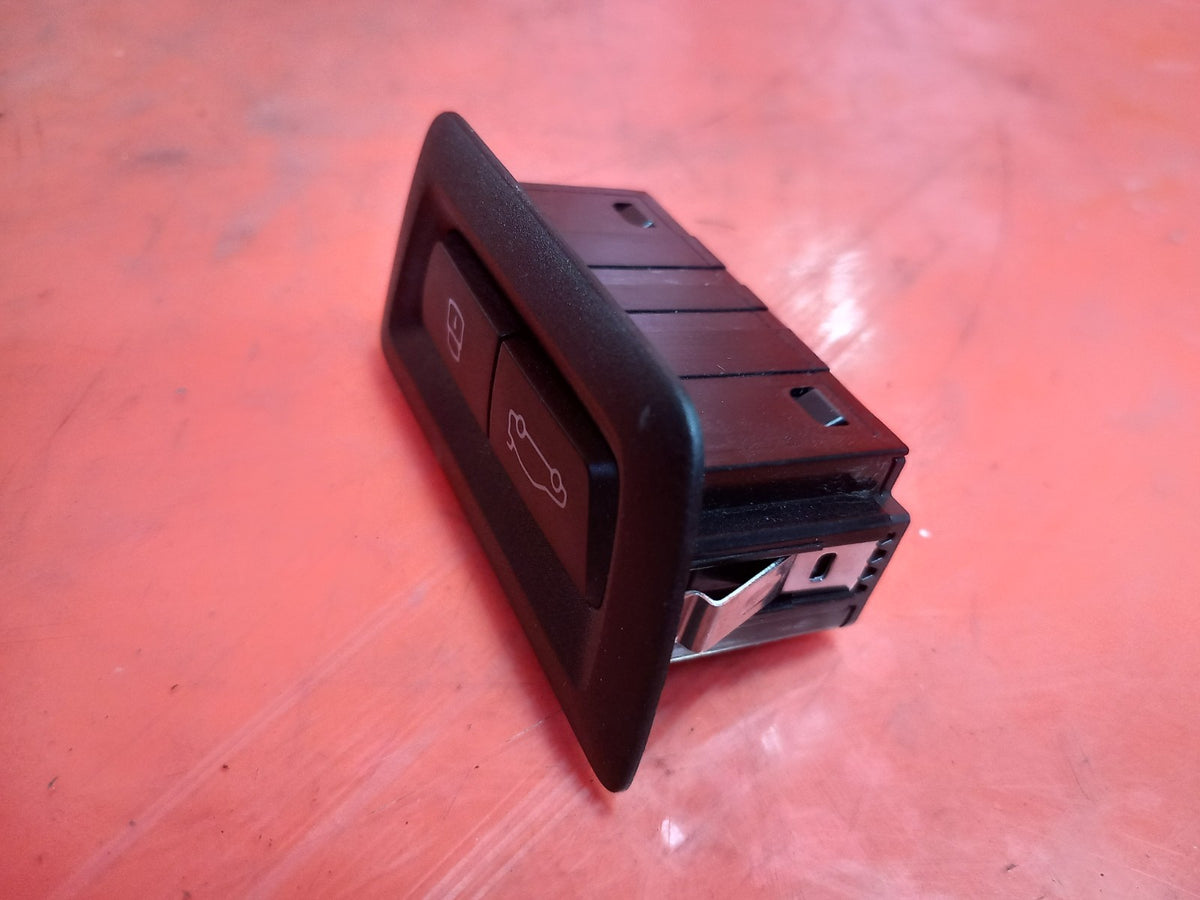ebay-src:https://i.ebayimg.com/00/s/mtiwmfgxnjaw/z/0xsaaeswjspqgqot/$_57.jpg