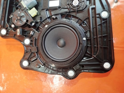 ebay-src:https://i.ebayimg.com/00/s/mtiwmfgxnjaw/z/ypqaaeswqgjpc7r9/$_57.jpg