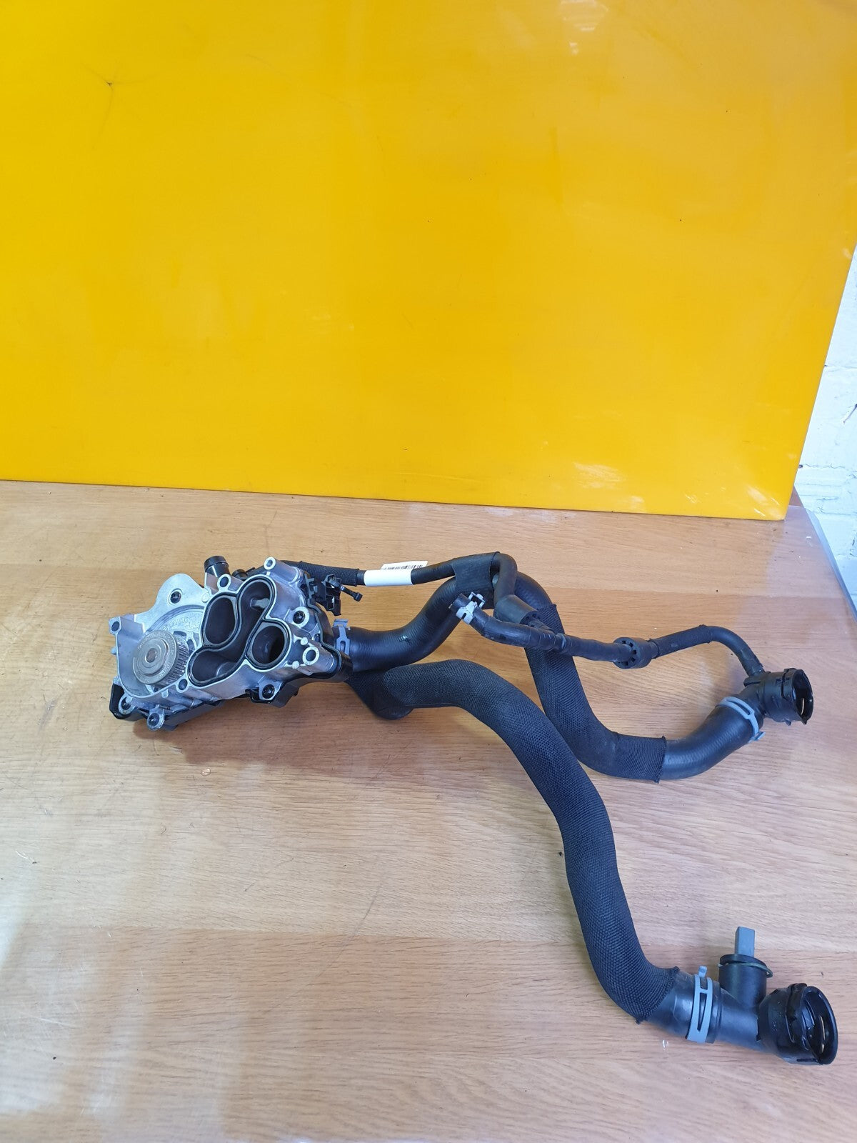 ebay-src:https://i.ebayimg.com/00/s/mtywmfgxmjaw/z/s0yaaoswnstmafa5/$_57.jpg