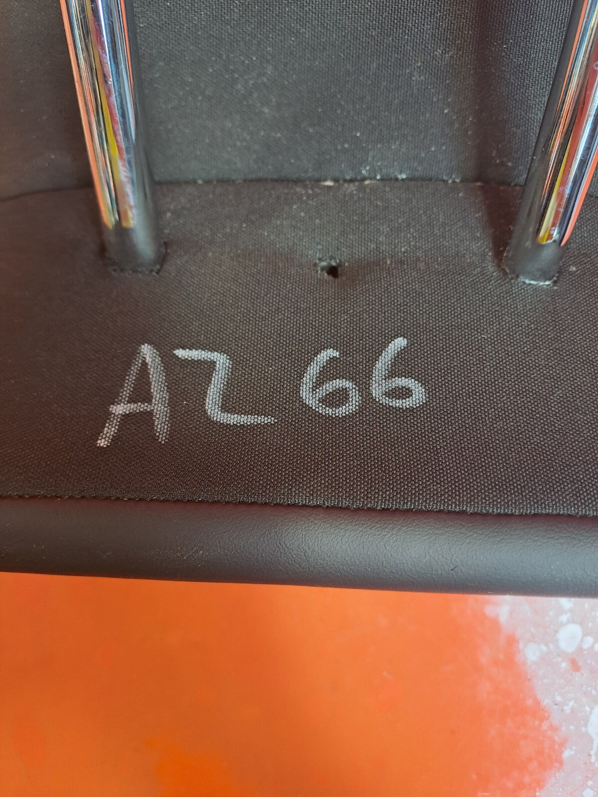 ✅Tesla Model 3 Long Range 2020 REAR CENTRE HEADREST Warranty A266 - Image 5
