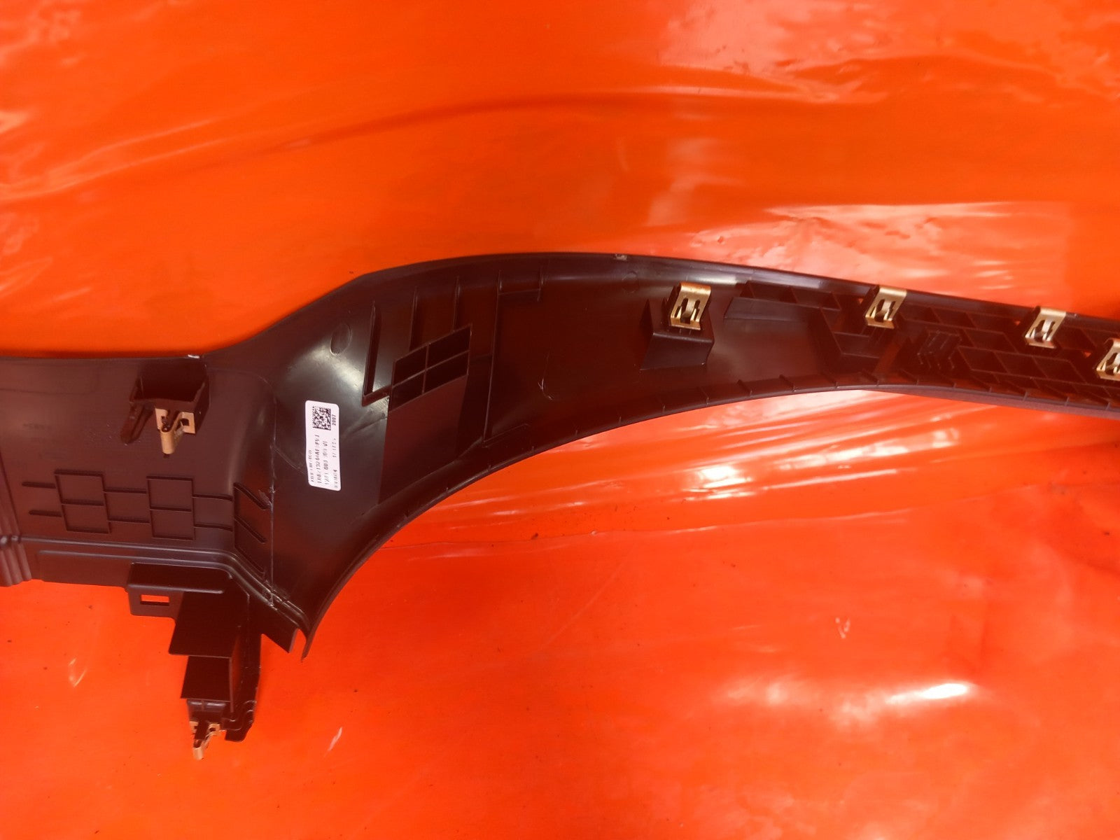Land Rover Defender L663 3.0 Diesel 2025 Rear Right Door Step Trim L8B213244A - Image 9