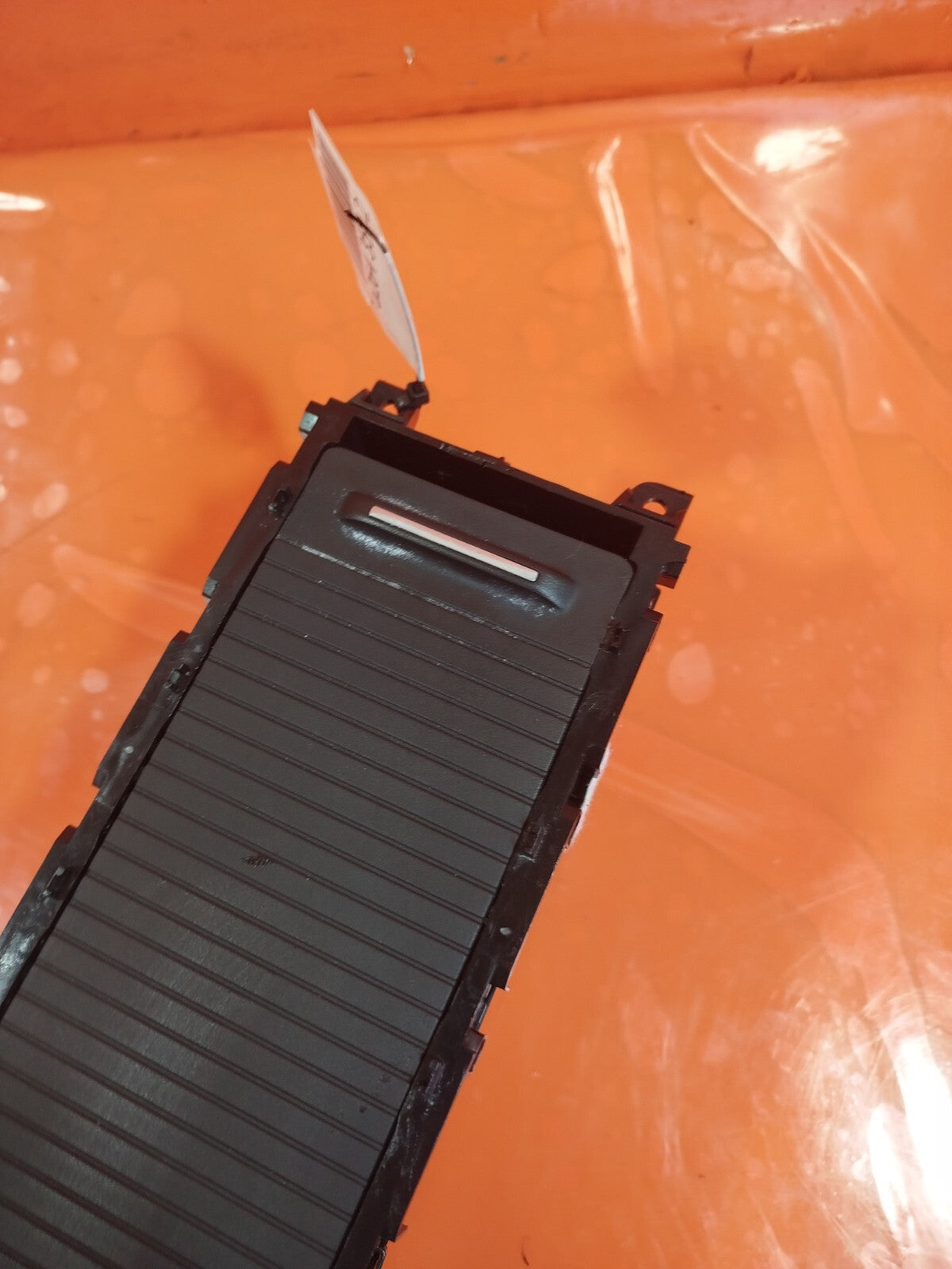 ✅FORD FOCUS ST 2.3 PETROL 2020 FRONT CENTRE CONSOLE STORAGE COMPARTMENT Warranty - Image 4