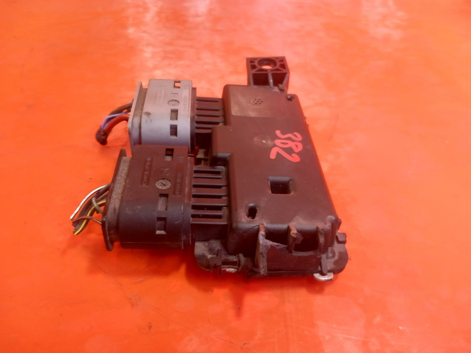 Mercedes W177 A180 Sport 1.5 Diesel 2019 Fuel Pump Control Module A0009008214 - Image 3