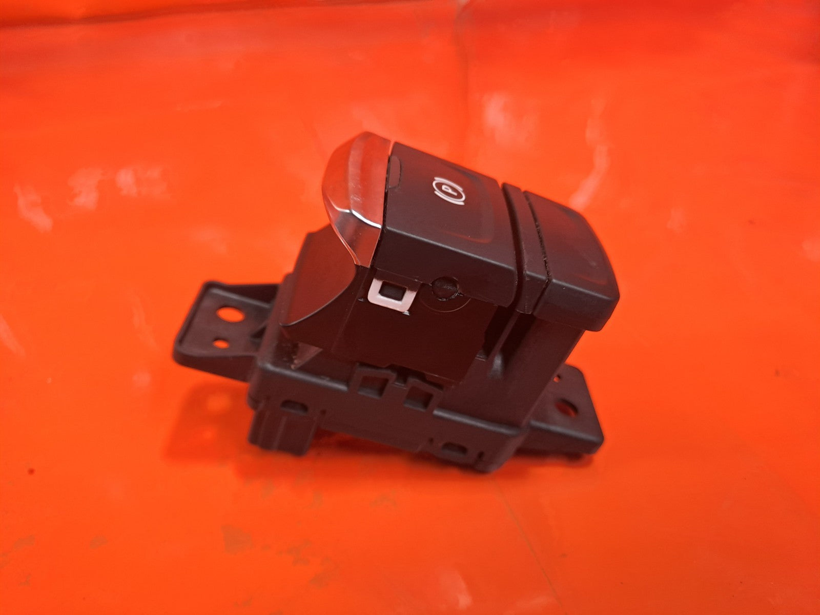 ✅2021 Renault Captur MK2 Iconic Parking Brake Switch 251758324R + Warranty A385 - Image 5