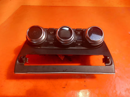 Renault Captur 1.6 Petrol 2023 A/C Heater Climate Control Switch Panel Warranty - Image 7