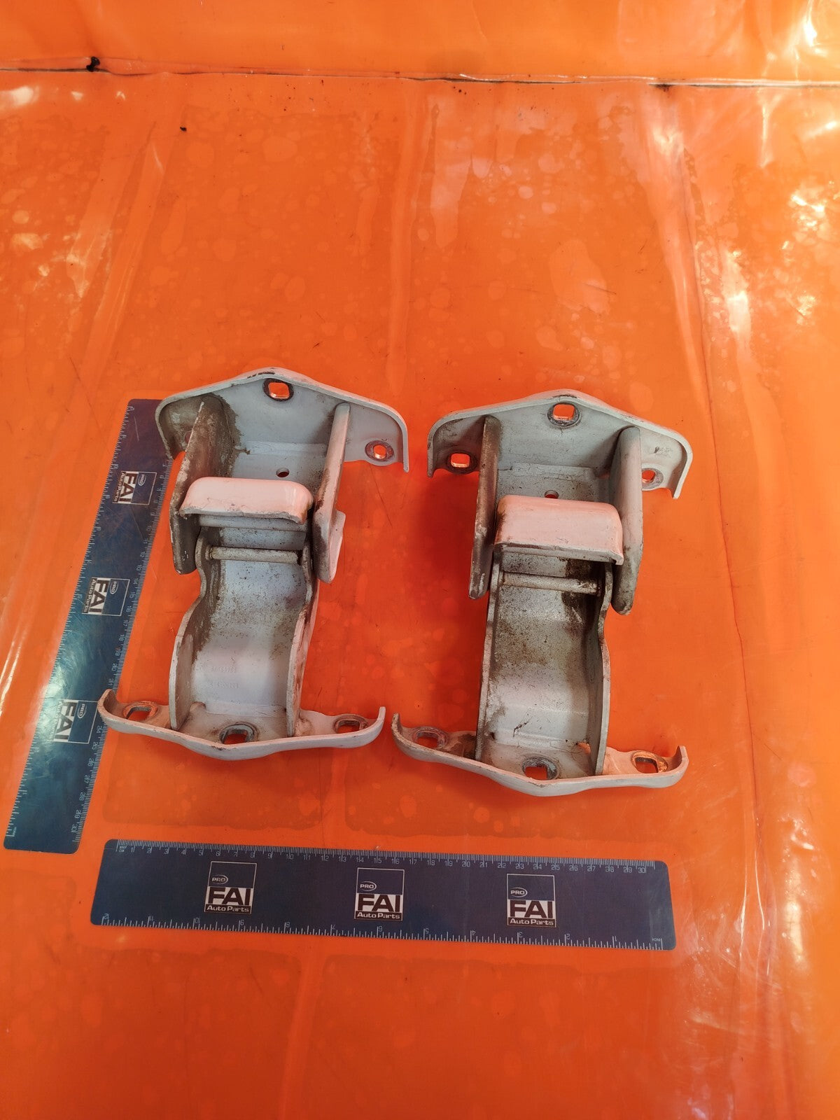 ✅2016 FIAT TALENTO 1.6D PAIR REAR RIGHT DOOR HINGE TOP & BOTTOM + WARRANTY A253 - Image 7