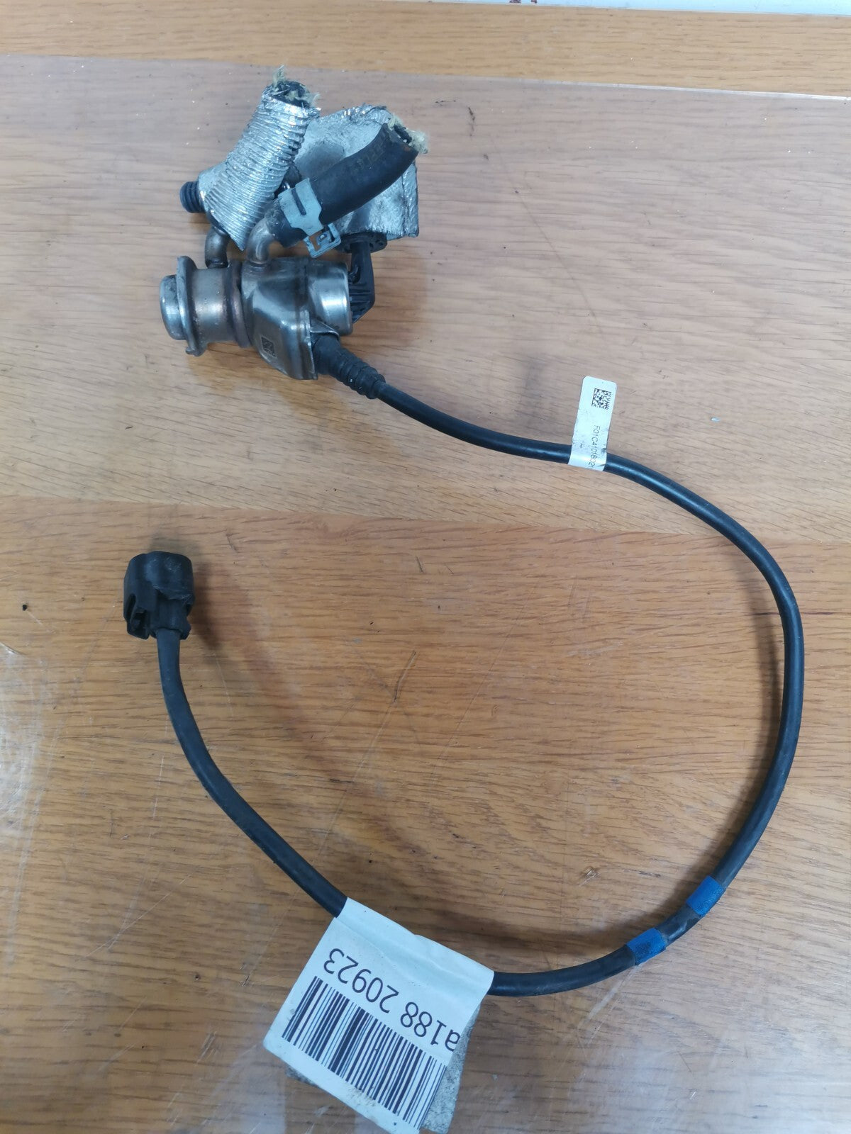 ebay-src:https://i.ebayimg.com/00/s/mtywmfgxmjaw/z/yw8aaoswxgfmsnbp/$_57.jpg