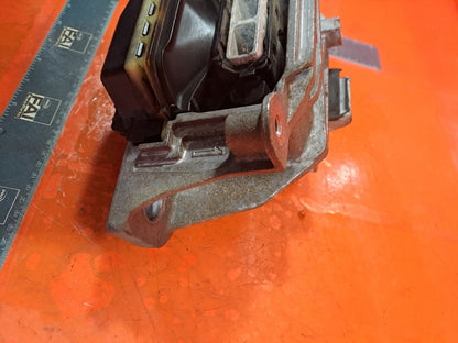 ✅Ford Focus (C51) 2018 1.5 Diesel MANUAL TOP ENGINE MOUNT  Warranty - Image 3