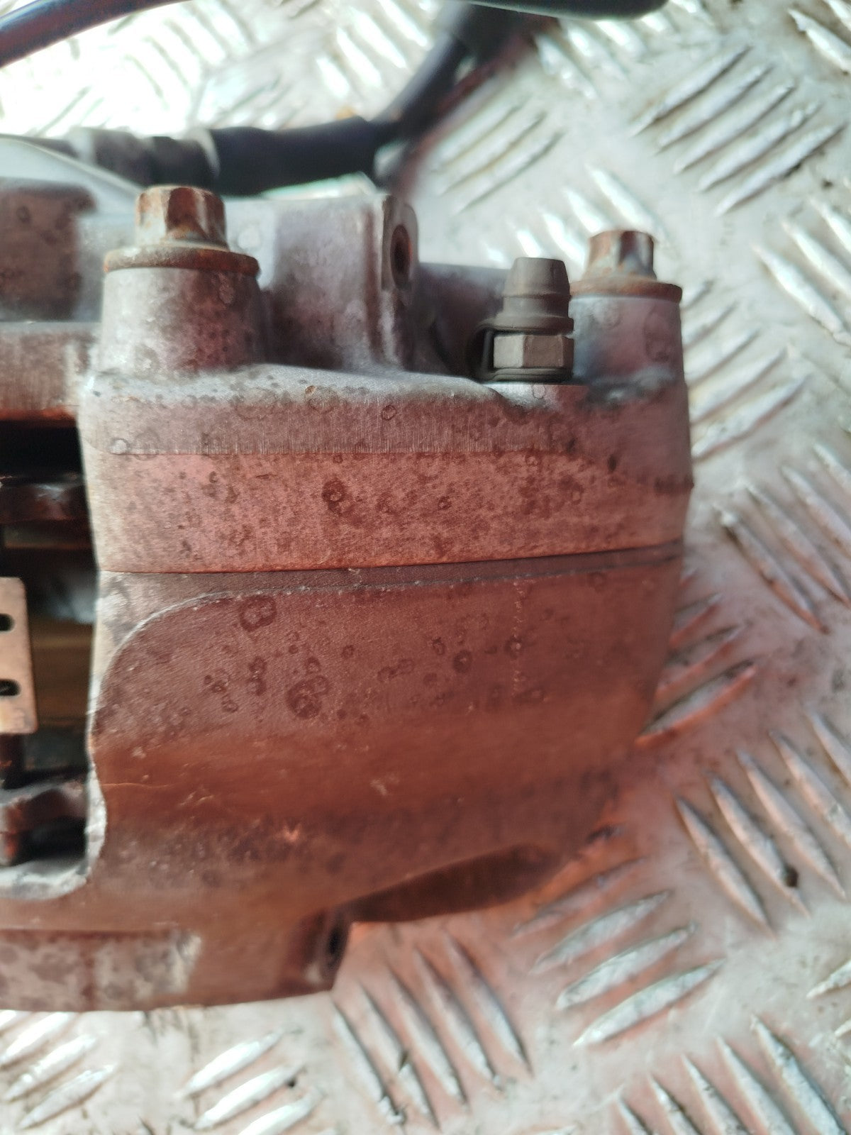 2015 Mercedes W205 C200 AMG Brake Caliper Front Right Warranty A061 - Image 4