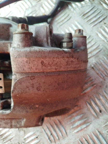2015 Mercedes W205 C200 AMG Brake Caliper Front Right Warranty A061 - Image 4